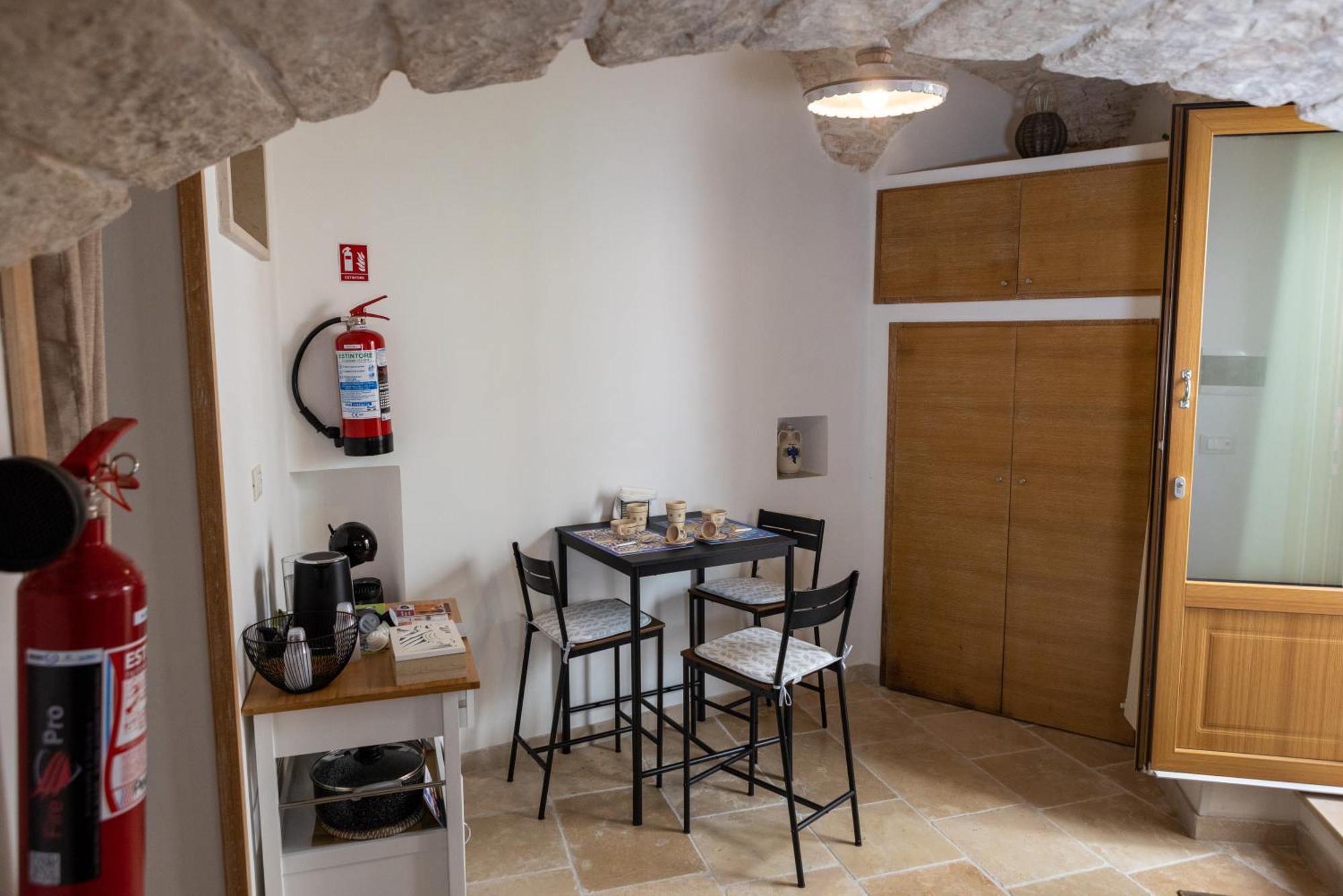 Piccola Pietra Apartment Martina Franca Bagian luar foto